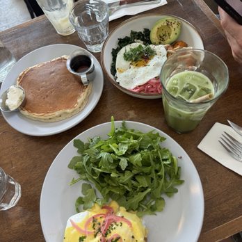 Hearts - Eggs benny, Breakfast bowl, ricotta hot cake & a matcha - Australian Near Me - Nashville, Tennessee Hearts - Eggs benny, Breakfast bowl, ricotta hot cake & a matcha - Australian Near Me - Nashville, Tennessee