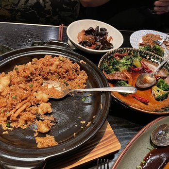 Mott 32 - Lobster fried rice and beef with broccoli. - Chinese Near Me - Las Vegas, Nevada Mott 32 - Lobster fried rice and beef with broccoli. - Chinese Near Me - Las Vegas, Nevada