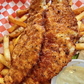 Pacific Inn Pub - Fish N Chips + coleslaw - Dive Bars Near Me - Seattle, Washington