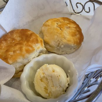 Rose Villa Southern Table & Bar - Amazing biscuits!! - Southern Near Me - Ormond Beach, Florida Rose Villa Southern Table & Bar - Amazing biscuits!! - Southern Near Me - Ormond Beach, Florida