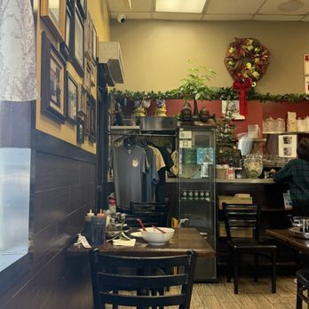 Phnom Penh Noodle Shack - Cambodian Near Me - Long Beach, California