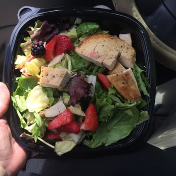 Wendy's - So this is the new summer berry chicken salad... $8!!! - Fast Food Near Me - Honolulu, Hawaii Wendy's - So this is the new summer berry chicken salad... $8!!! - Fast Food Near Me - Honolulu, Hawaii