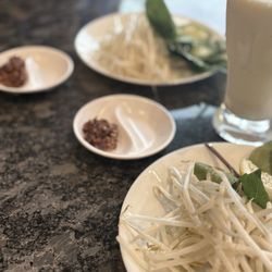 Pho 25