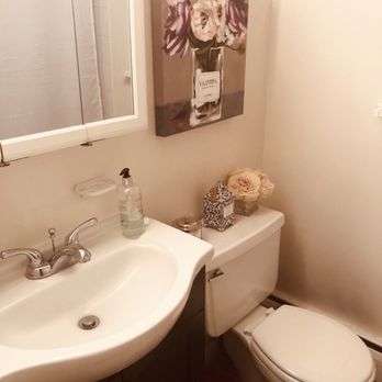 Gar Properties - Bathroom - University Housing Near Me - Devon, Pennsylvania Gar Properties - Bathroom - University Housing Near Me - Devon, Pennsylvania