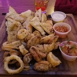 Seafood appetizer minus prawns. The grill needs to be cleaned because my "toast" was black in places indicating an unclean grill