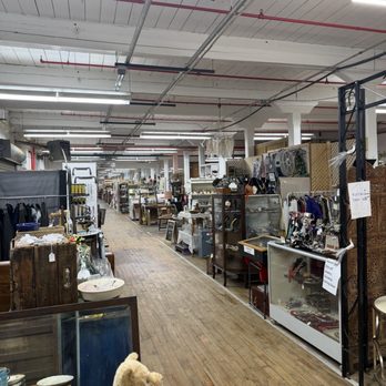 Wennonah Mills - Used, Vintage & Consignment Near Me - Lexington, North Carolina