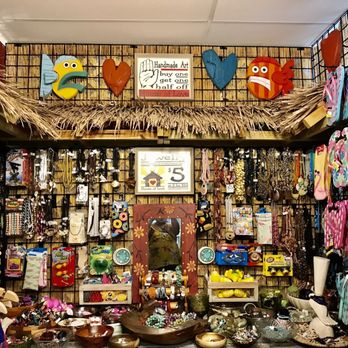 Knot On Main Street - Antiques Near Me - Dunedin, Florida