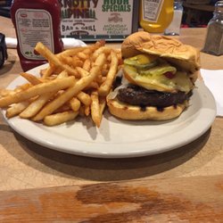 The Knotty Pine Bar & Grill - Backwoods burger... Excellent fries and great burger