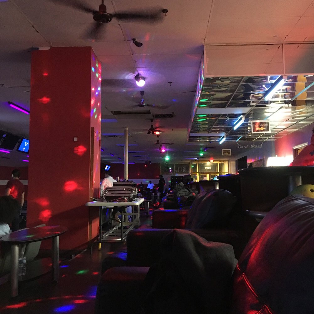 Ultra Lanes Baldwin - Comfy couches at every lane - Bowling Near Me - Baldwin, New York Ultra Lanes Baldwin - Comfy couches at every lane - Bowling Near Me - Baldwin, New York