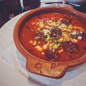 Poseidon - Hackbällchen mit Tomatensoße und Feta überbacken - Greek Near Me - Gladbeck, NW