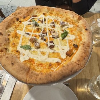 Sunnyside Pizzeria - The ATLSCOOP Pizza (Lemon Pepper Chicken) - Italian Near Me - Atlanta, Georgia Sunnyside Pizzeria - The ATLSCOOP Pizza (Lemon Pepper Chicken) - Italian Near Me - Atlanta, Georgia