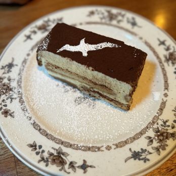 Gabbiano's - Tiramisu - Italian Near Me - Portland, Oregon Gabbiano's - Tiramisu - Italian Near Me - Portland, Oregon