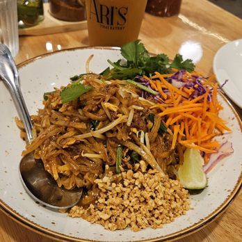 Ari's Thai Eatery - Pad Thai - Thai Near Me - Azusa, California Ari's Thai Eatery - Pad Thai - Thai Near Me - Azusa, California
