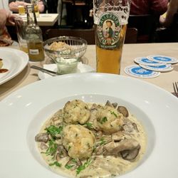 Engelbecken - Mushroom with Dumplings