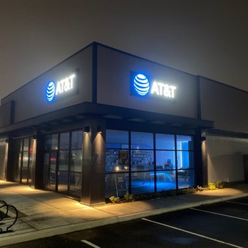 AT&T Store - Main Entrance - Mobile Phones Near Me - Farmingdale, New York AT&T Store - Main Entrance - Mobile Phones Near Me - Farmingdale, New York