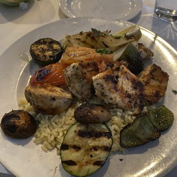 Anna's Greek Cuisine - Chicken Kabobs - all white meat chicken with mushrooms, zucchini, tomatoes, and onions over a bed of rice. - Greek Near Me - Dublin, Ohio