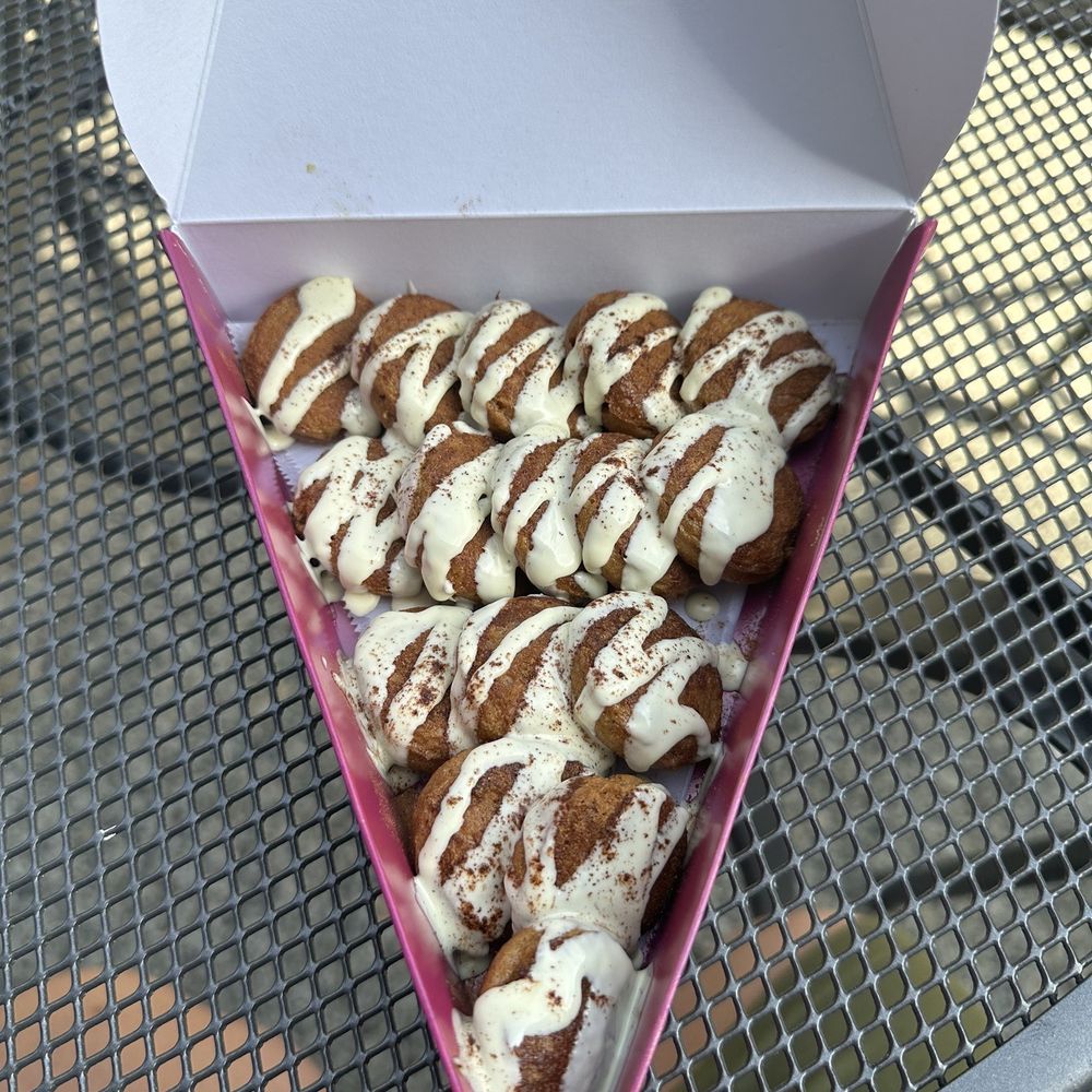 Lune Cafe - Pumpkin spice mini pancakes - Desserts Near Me - Seattle, Washington Lune Cafe - Pumpkin spice mini pancakes - Desserts Near Me - Seattle, Washington