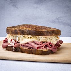 The Sandwich Spot - #22: Rockin' Rueben ( Hot pastrami, sauerkraut, Swiss cheese and 1000 island )