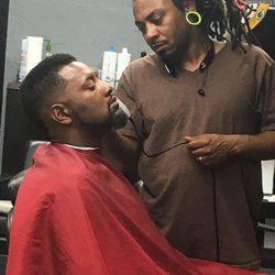 King's Barber & Beauty shop
