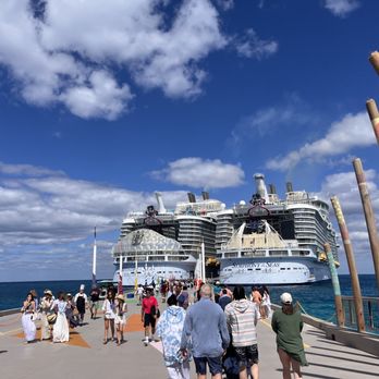 Perfect Day at CocoCay - 2/26 sister ships docked next to each other - Vacation Rentals Near Me - Weslaco, Texas Perfect Day at CocoCay - 2/26 sister ships docked next to each other - Vacation Rentals Near Me - Weslaco, Texas