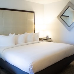 Heritage House Inn