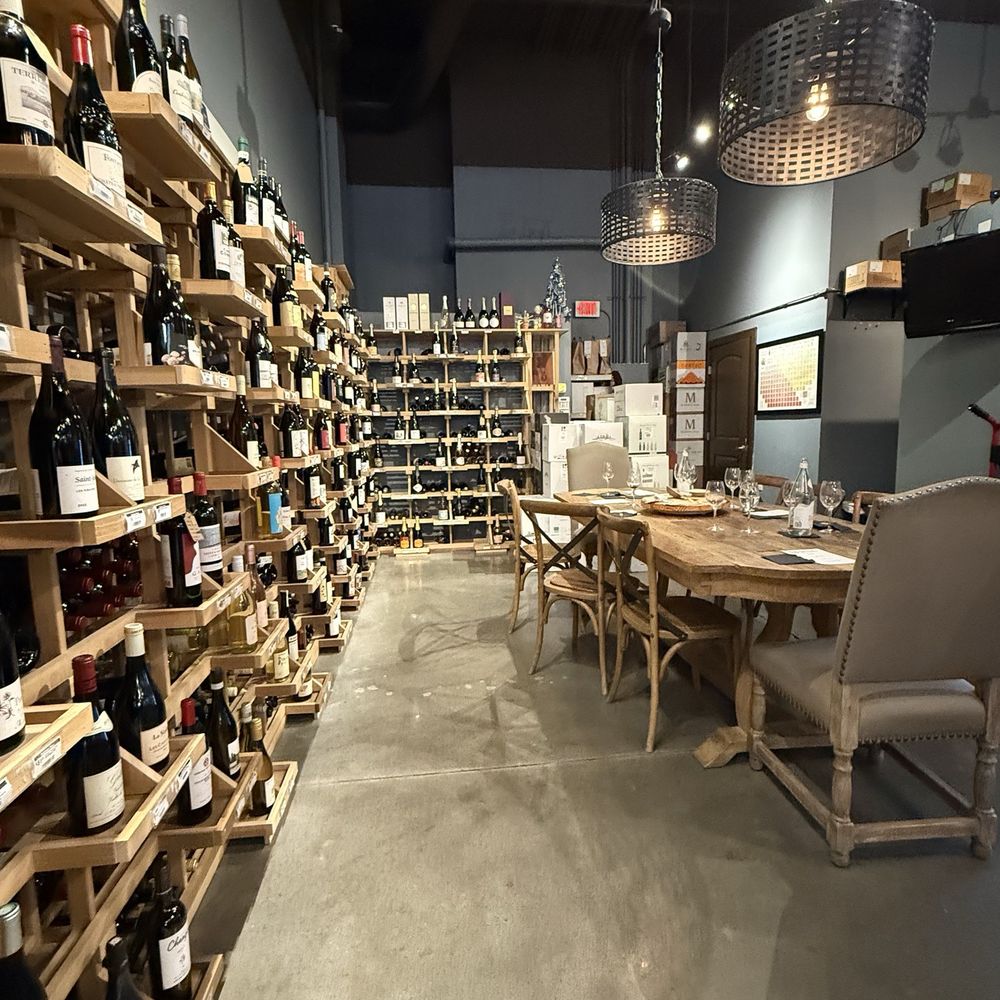 Brookhaven Wines - Tasting table - Beer, Wine & Spirits Near Me - Atlanta, Georgia Brookhaven Wines - Tasting table - Beer, Wine & Spirits Near Me - Atlanta, Georgia