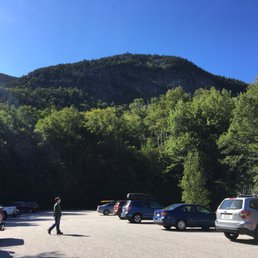 Afternoon sun after finishing our hike! Ample parking in the AT/Eyebrow Old Speck lot.