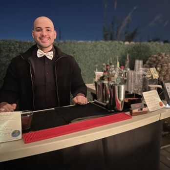 BowTie Bros Bartending - Kian with his bartending setup! Super professional and clean - Bartenders Near Me BowTie Bros Bartending - Kian with his bartending setup! Super professional and clean - Bartenders Near Me