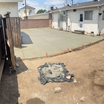 Image Outdoor - Concrete pour - Fences & Gates Near Me Image Outdoor - Concrete pour - Fences & Gates Near Me