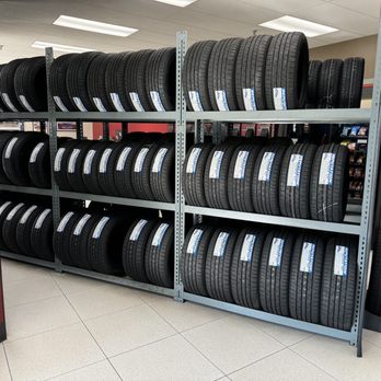 Les Schwab Tire Center - Inventory - Tires Near Me - Boise, Idaho Les Schwab Tire Center - Inventory - Tires Near Me - Boise, Idaho