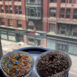 Gormley's Cafe - Vegan donuts