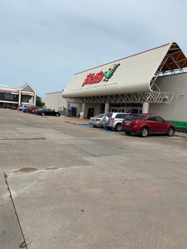 FIESTA MART 73 Updated September 2024 19 Photos & 16 Reviews 1145 W Airport Fwy, Irving