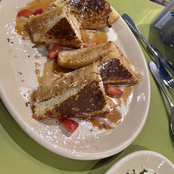 Snooze, an A.M. Eatery - French Toast - Breakfast & Brunch Near Me - Plano, Texas
