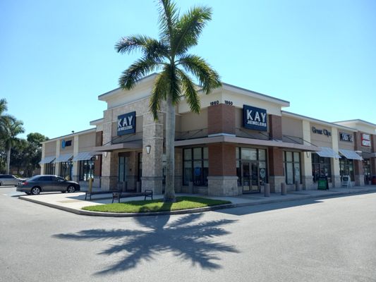 KAY Jewelers by null