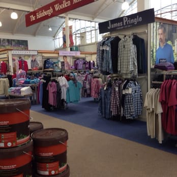 Ashton Park Garden Centre - Can buy warm clothing for all your gardening needs - Shopping Centers Near Me - Gt Man, XGM