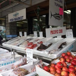 Many types of fish sold