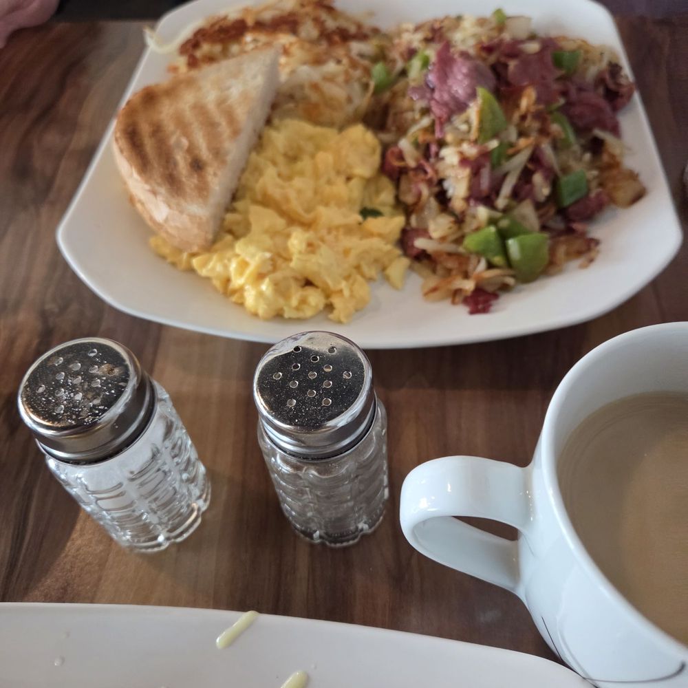 Cedar Park Cafe - Corned beef hash..with side of hash! Lol - Breakfast & Brunch Near Me - Cedar Park, Texas