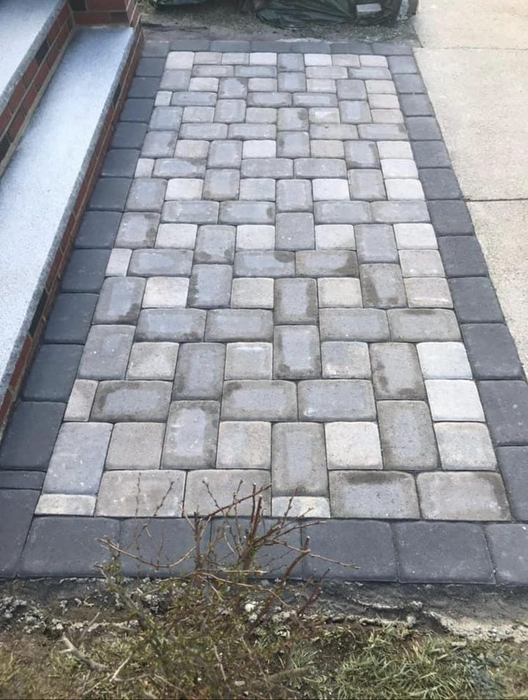 Slide of American Eagle Roofing And Construction