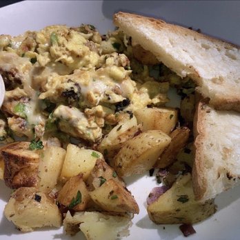 Cafe Bernardo - Chicken Apple Sausage Scramble - Breakfast & Brunch Near Me - Sacramento, California Cafe Bernardo - Chicken Apple Sausage Scramble - Breakfast & Brunch Near Me - Sacramento, California