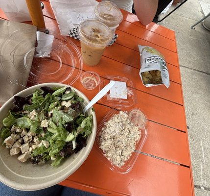 American Provisions by null