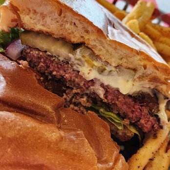 JOHNNY KITCHEN & BAR - Updated July 2025 - 21 Reviews - 1900