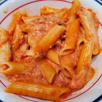 Vino E Pasta - Daily pasta, side dish with the veal picatta - Italian Near Me - Tampa, Florida Vino E Pasta - Daily pasta, side dish with the veal picatta - Italian Near Me - Tampa, Florida