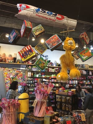 Blooms Candy & Soda Pop Shop by null