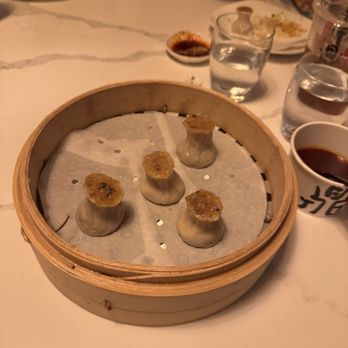 Din Tai Fung - Sticky Rice Shao Mai with Kurobuta Pork & Mushroom - Taiwanese Near Me - Bellevue, Washington Din Tai Fung - Sticky Rice Shao Mai with Kurobuta Pork & Mushroom - Taiwanese Near Me - Bellevue, Washington