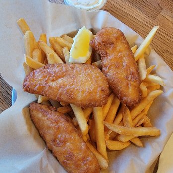 Gus & Andy’s - Fish and Chips ($13) - Wine Bars Near Me - Montrose, California