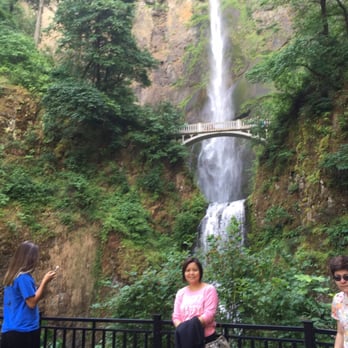 Multnomah Falls - Hiking Near Me - Bridal Veil, Oregon Multnomah Falls - Hiking Near Me - Bridal Veil, Oregon