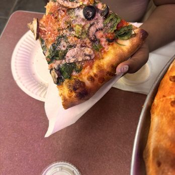 Blackhawk Pizza - veggie pizza - Pizza Near Me - Black Hawk, Colorado