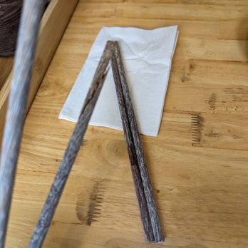 Pho Thin - Broken Wooden Chopsticks - I asked the waiter to throw away as this is a major hazard. February 2024. - Vietnamese Near Me - Westminster, California