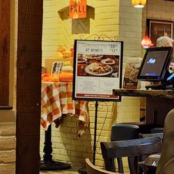 Mimi's Cafe - Thanksgiving @Mimi's cafe
