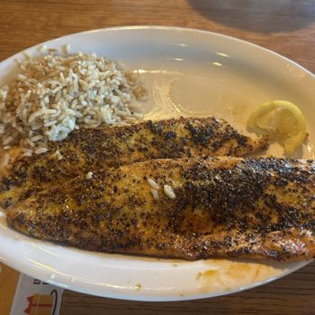 Cracker Barrel Old Country Store - Breakfast & Brunch Near Me - Clinton, New Jersey